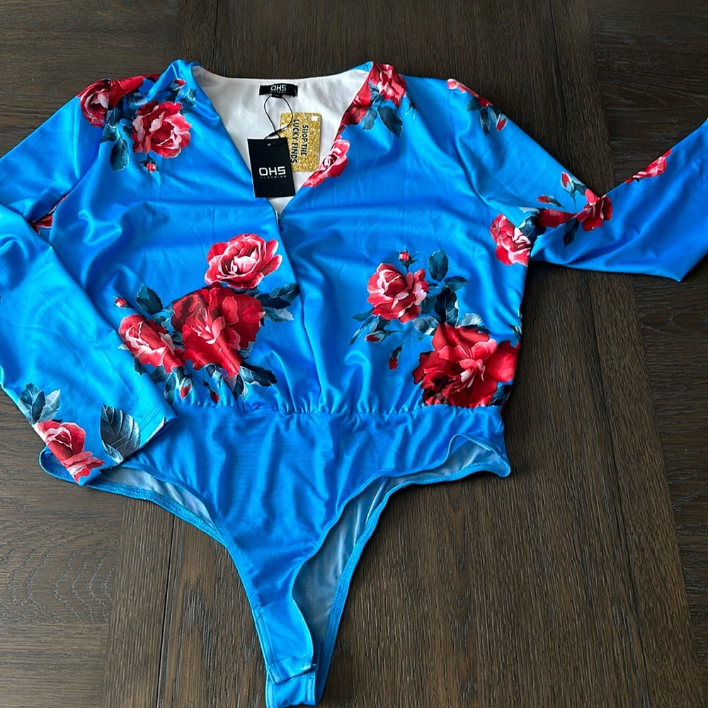 Sexy Date Night Bodysuit | Blue Floral Long Sleeve Bodysuit Vneck Brunch